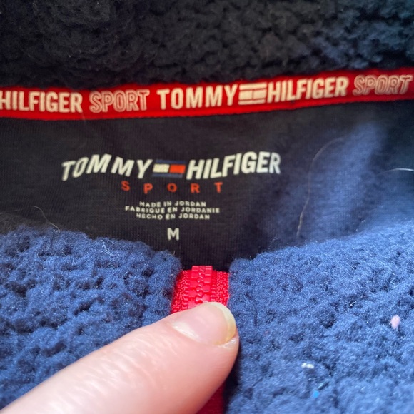 Tommy Hilfiger Cropped Pullover - Picture 1 of 2